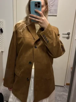 Online H&M Tekomokkaa bleiseri