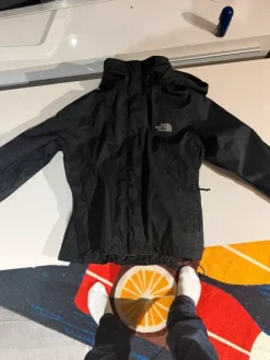 The North face tuulitakki