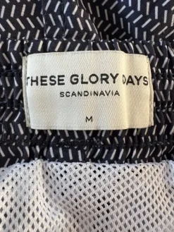 Online THESE GLORY DAYS Uimashortsit