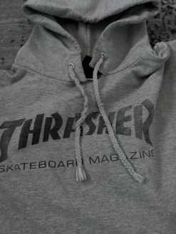 Hot thrasher huppari