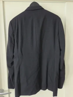 Hot Tiger of Sweden miesten puku