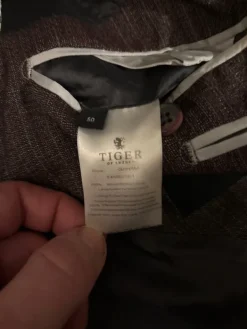 Online Tiger of Sweden Tigerin bleiseri