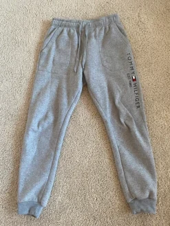 Hot Tommy Hilfiger sweatpants