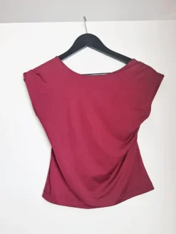 Stradivarius Toppi avoimella selällä