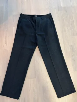 Sale H&M Tumman harmaat pukuhousut