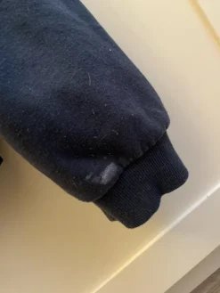 Hot Lager 157 Tummansininen huppari