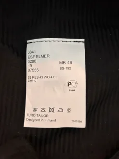 Sale Turo Tailor puku 3280