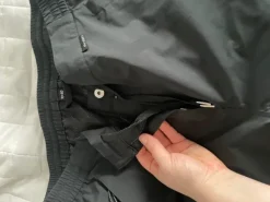 Discount raiski Tuulihousut