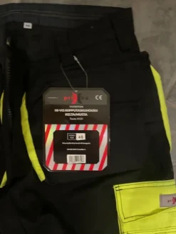 Outlet Työhousut koko 46