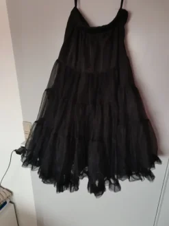 Clearance Tyl/underskørt