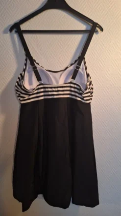 Outlet Bonprix Uimamekko, size 40-42