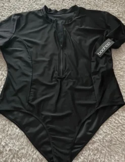 Hot Boohoo Uimapuku 54/56