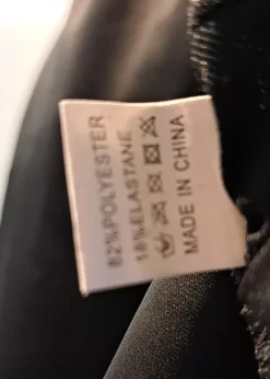 Hot Uimapuku halli käyttöön