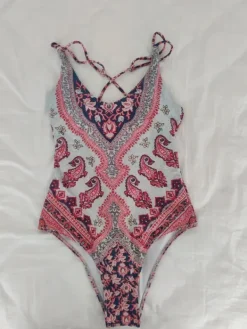 Sale H&M Uimapuku xs/s