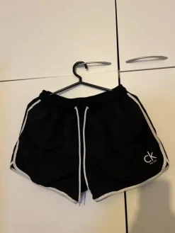 Outlet Calvin Klein Uimashortsit