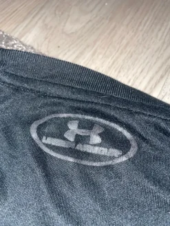 Best Under Armour paita