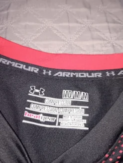 New Under Armour urheilu t-paita