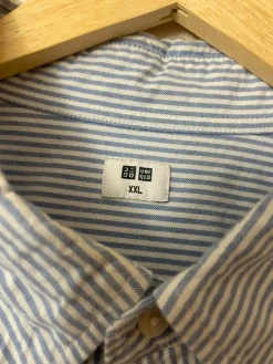 Sale Uniqlo Regular Fit Oxford Shirt (Striped) XXL