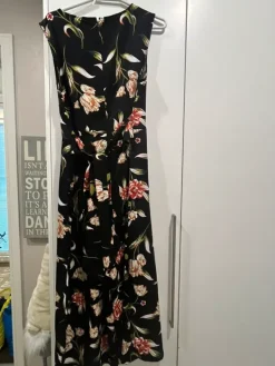 Sale Vila Upea juhlahaalari