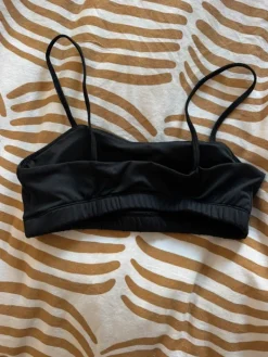 Shein Urheilu rintaliivit