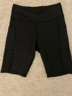 New Ei tietoa Urheilu/pyöräily shortsit