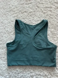 Outlet H&M Urheilutoppi