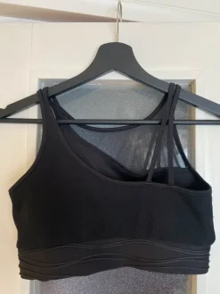 Hot Lefties Urheilutoppi M