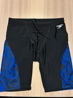 Hot Speedo Uudenveroiset V-Cut jammer uimahousut, koko 85 cm / 34