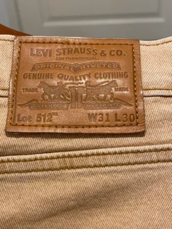 Discount Levi's Uudet Levis farkut