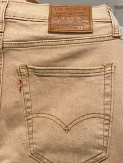 Discount Levi's Uudet Levis farkut