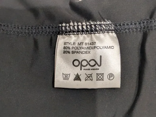 Best Opal Uudet miesten lahkeelliset uimahousut. Koko XXL. Väri musta.