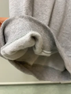 Online Uusi collegepaita koko S