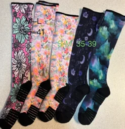 Online Uusia, käyttämättömiä sukat – tyylikkäät kuvatukset