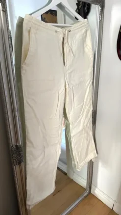 H&M Vaaleat miesten -merkkiset pellavahousut, koko 31