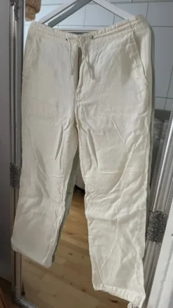 H&M Vaaleat miesten -merkkiset pellavahousut, koko 31