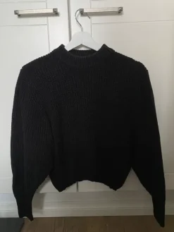 New monta merkkiä Vaatepaketti