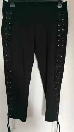 New House Vajaamittaiset nyörilegginssit XL