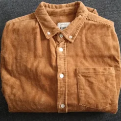 Online Vakosamettipaita