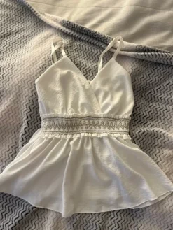 Discount New Collection Valkoinen kesätoppi