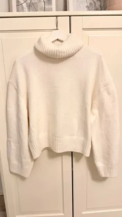 Hot H&M Valkoinen pooloneule