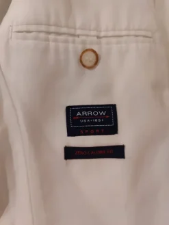 Hot Arrow Valkoinen puvuntakki