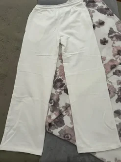 Discount valkoiset college housut