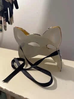 Hot Souvenir Venetian cat mask