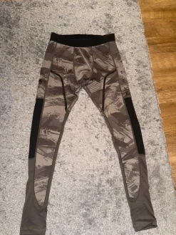 Best Venum Electron 3.0 Spats - Sand - M