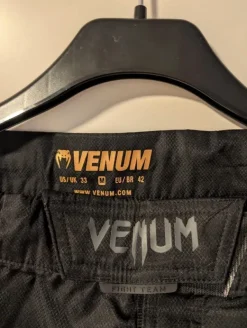 Outlet Venum shorts Mens M MMA Muay Thai Brazilian Jiujutsu