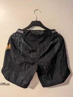 Outlet Venum shorts Mens M MMA Muay Thai Brazilian Jiujutsu