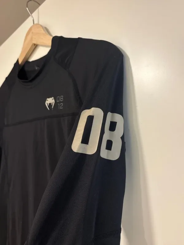 Hot Venum treenipitkähihainen