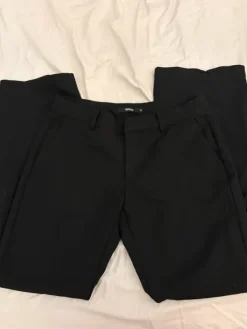 New Bik Bok Vera low rise puvunhousut