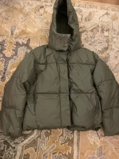 Clearance New Yorker Vihreä toppatakki