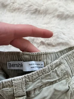 Outlet Bershka Vihreät Housut